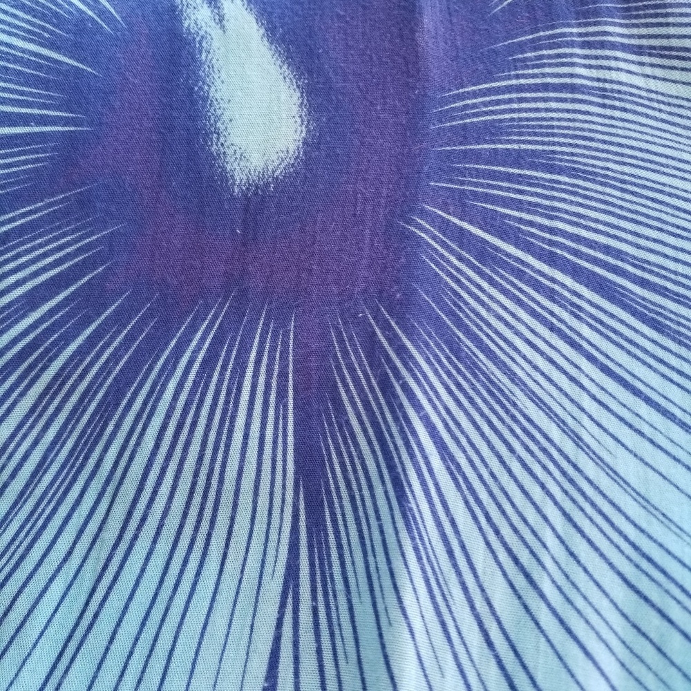 SARONGS - Picture 8 of 8